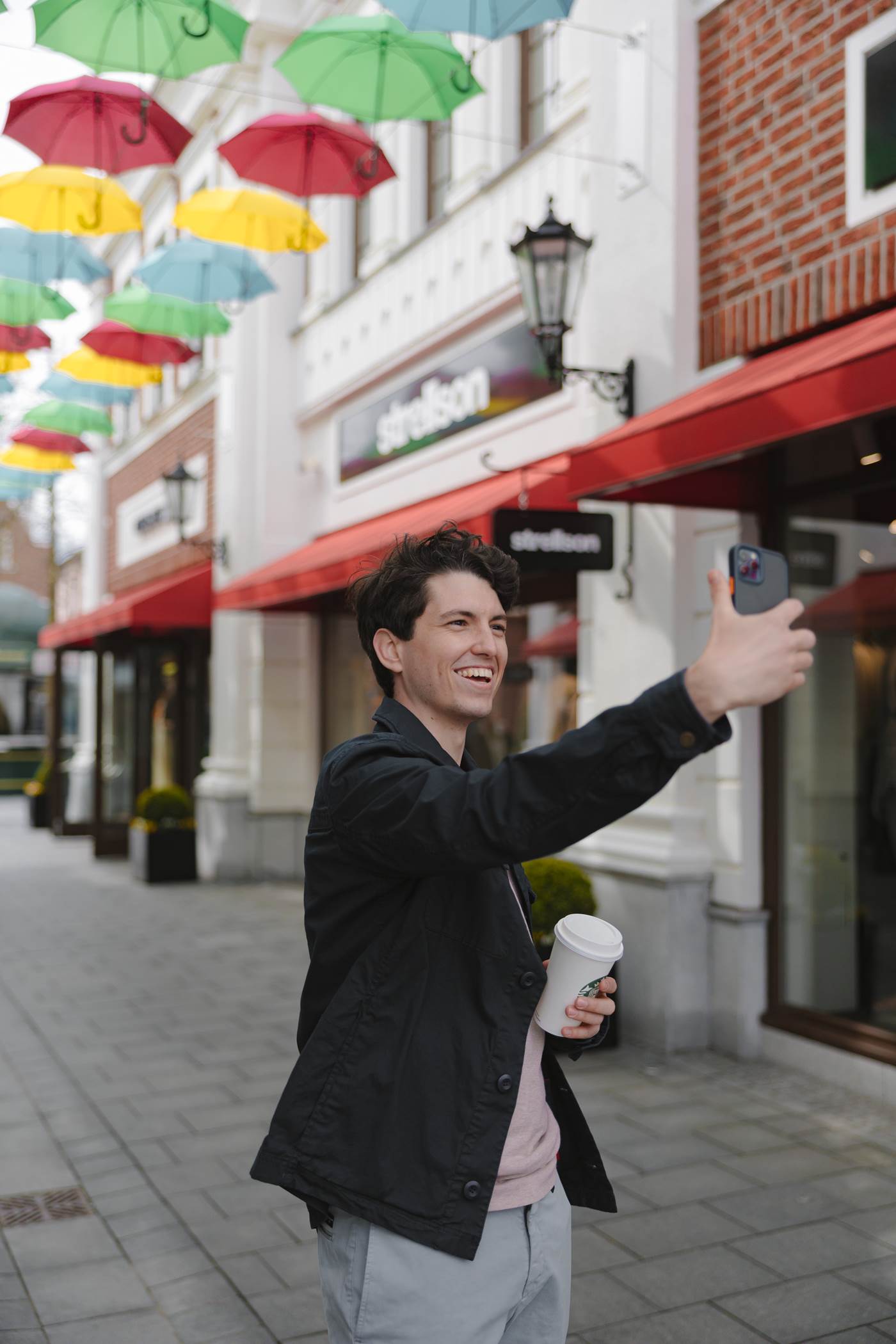 Gewinnspiel im Designer Outlet Neumünster