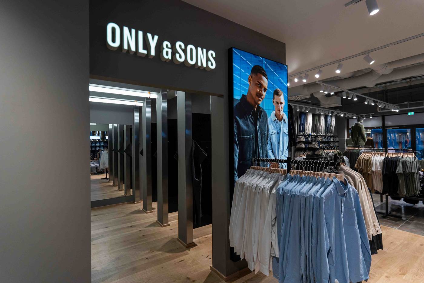 Essentials for him, stylish for all