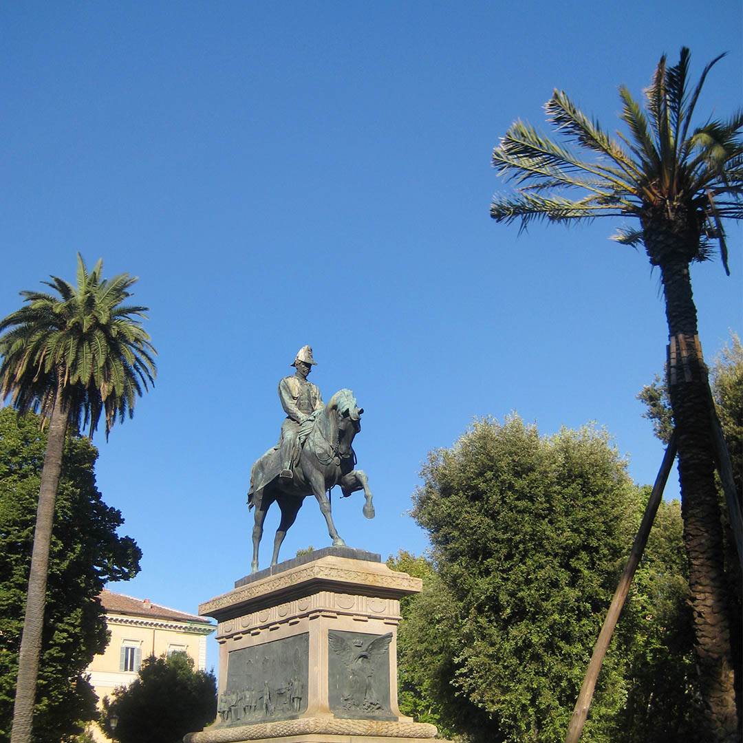 Shutterstock/onajourney